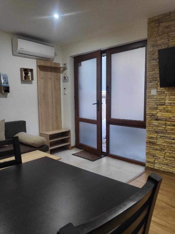 Стаи За Гости Лилия Hisarya Exterior foto
